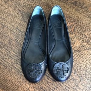 Tory Burch Reva in tumbled black leather
